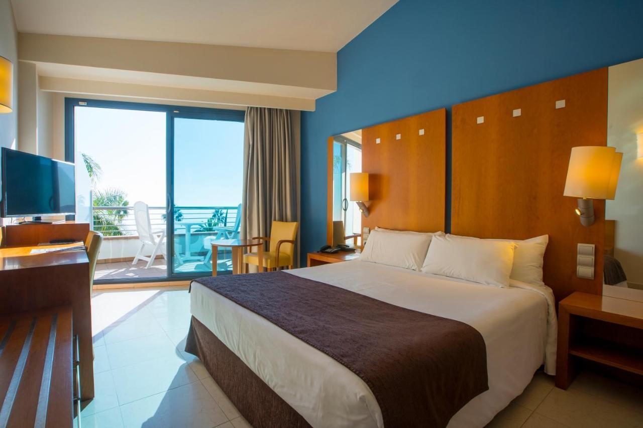 Hotel Miami Mar Sant Carles De La Rapita Bagian luar foto