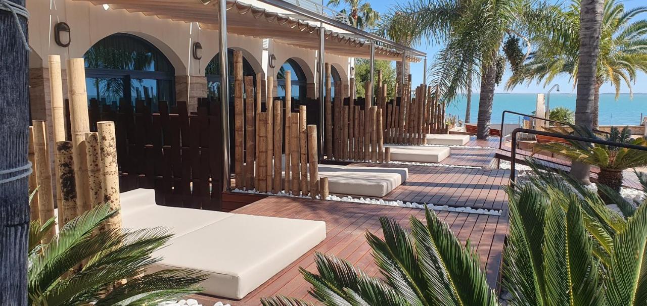 Hotel Miami Mar Sant Carles De La Rapita Bagian luar foto